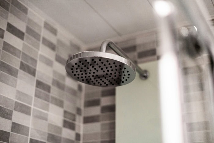 contrast therapy in shower